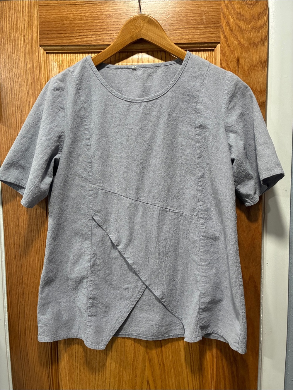 Light Gray Women's Short Sleeve Asymmetrical Top